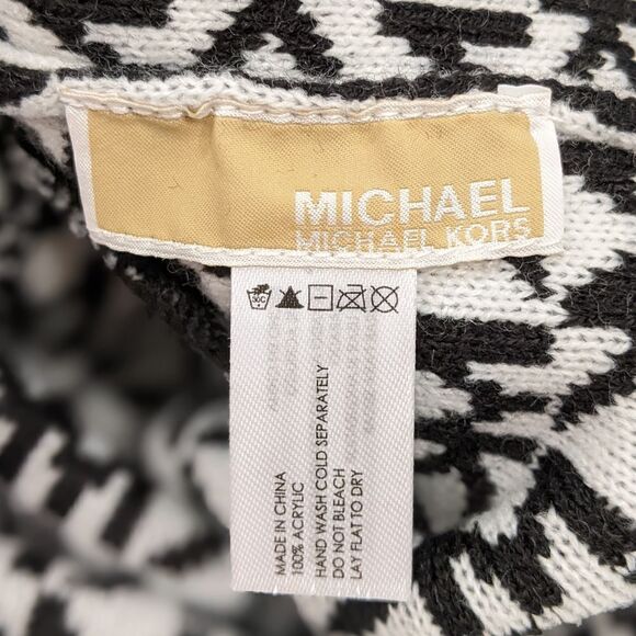 Michael Kors Authentic Allover Logo Black Winter Beanie Hat - Picture 6 of 6